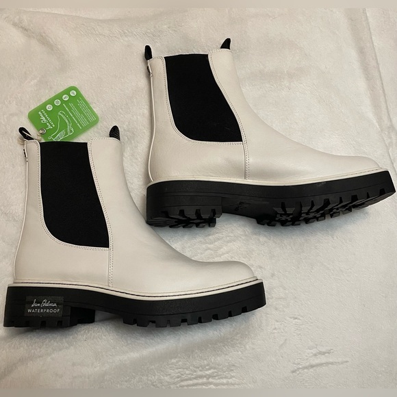 Sam Edelman Laguna Chelsea Boot - Picture 3 of 6